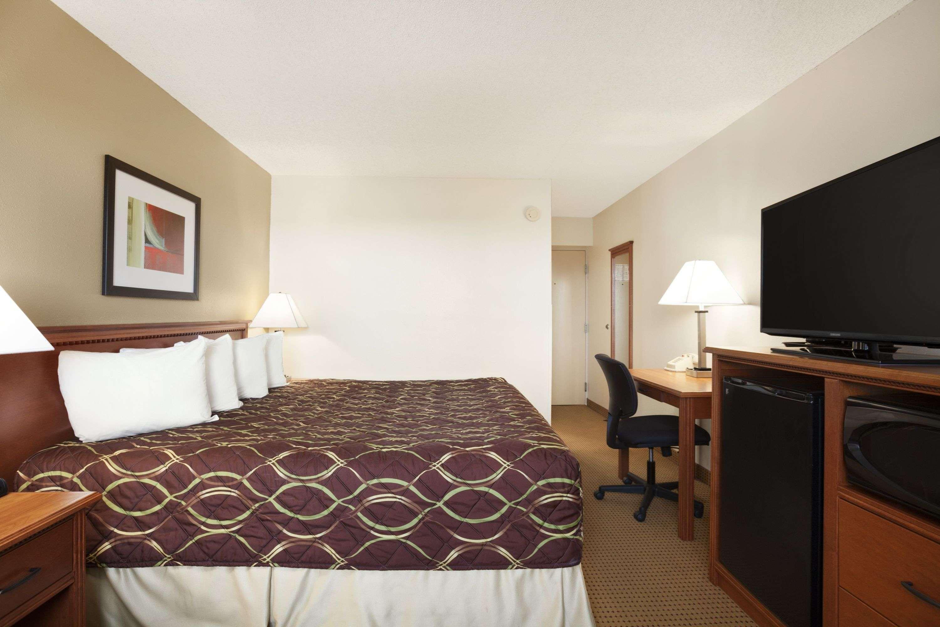 Super 8 By Wyndham Williston Nd Hotel Buitenkant foto